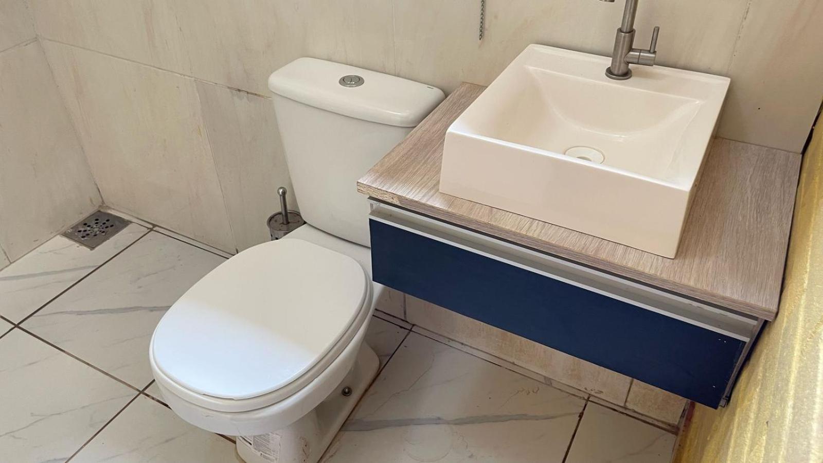 Flat Com Vista Espetacular 2 Banheiros 3 Quartos Area Central-cozinha Completa-ar- Casais - Grupos Ou Familias Ou Empresas